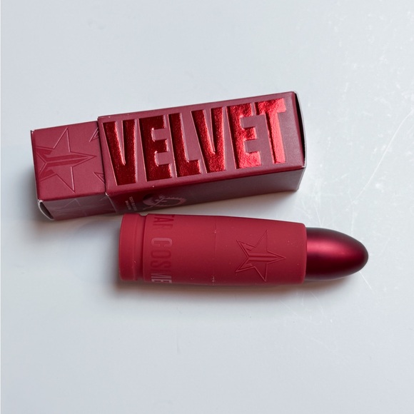 Jeffree Star Velvet Trap Lipstick in Mousetrap NWT - Picture 3 of 6